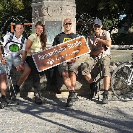 ホテル Donaustern