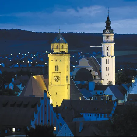 Donaustern Szálloda 3*