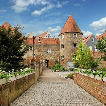 Aparthotel Donaustern Hotel