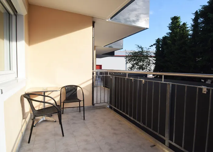 Donaustern Hotell 3*